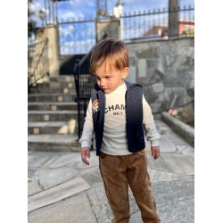 3-4-5 Yaş Fitilli Kadife Pantolon Kapitone Kapşonlu Yelek Uzun Kollu Sweat 3lü Erkek Çocuk Takımı 3-4-5 Yaş Fitilli Kadife Pantolon Kapitone Kapşonlu Yelek Uzun Kollu Sweat 3lü Erkek Çocuk Takımı