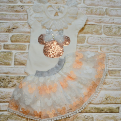 1-2-3 Yaş Payetli Mickey Nakışlı Kısa Kollu Brode Etekli 2li Kız Bebek Takımı 1-2-3 Yaş Payetli Mickey Nakışlı Kısa Kollu Brode Etekli 2li Kız Bebek Takımı