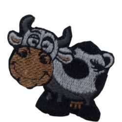 Aplike Ütü İle Yapışan İnek Arma 4x4 Cm Aplike Ütü İle Yapışan İnek Arma 4x4 Cm