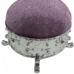 Ayaklı İğnedanlık Ayaklı İğnedanlık