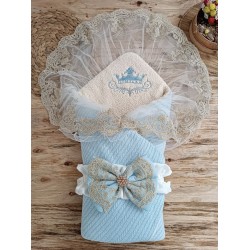 Yenidoğan Kuzulu Taç Nakış Güpürlü Fiyonklu Duvaklı Prizma Taş Unisex Kundak Bebek Battaniyesi Yenidoğan Kuzulu Taç Nakış Güpürlü Fiyonklu Duvaklı Prizma Taş Unisex Kundak Bebek Battaniyesi