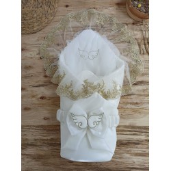 Yenidoğan Shine Kumru Melek Kanat Fiyonklu Gold Dantel Duvaklı Delüks Kundak Bebek Battaniyesi Yenidoğan Shine Kumru Melek Kanat Fiyonklu Gold Dantel Duvaklı Delüks Kundak Bebek Battaniyesi