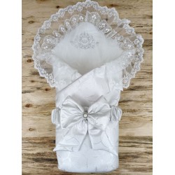 Yenidoğan Pırıltı Taç Nakışlı İnci Delüks Kundak Bebek Battaniyesi Yenidoğan Pırıltı Taç Nakışlı İnci Delüks Kundak Bebek Battaniyesi