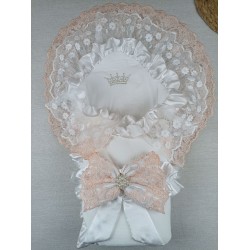 Yenidoğan Bal Peteği Taç Nakışlı Lüks Kundak Bebek Battaniyesi Yenidoğan Bal Peteği Taç Nakışlı Lüks Kundak Bebek Battaniyesi