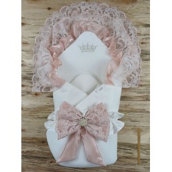 Sahra Taç Nakışlı İnci Ve Dantel Fiyonklu Çift Dantel Duvaklı Trilüks Kundak Bebek Battaniyesi