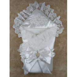 Yenidoğan Pırıltı Nakış Detaylı Lüks Kundak Bebek Battaniyesi Yenidoğan Pırıltı Nakış Detaylı Lüks Kundak Bebek Battaniyesi