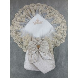 Yenidoğan Saray Kadife Taç Nakışlı İnci Fiyonklu Çift Dantel Duvak Trilüks Kundak Bebek Battaniyesi Yenidoğan Saray Kadife Taç Nakışlı İnci Fiyonklu Çift Dantel Duvak Trilüks Kundak Bebek Battaniyesi