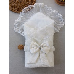 Yenidoğan Erguvan Kenar Fistolu Kundak Bebek Battaniyesi Yenidoğan Erguvan Kenar Fistolu Kundak Bebek Battaniyesi