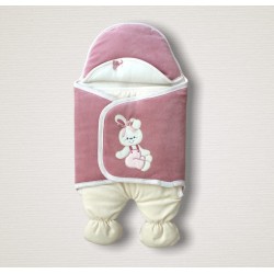 Yenidoğan Kadife Kumaş Ayıcık Nakışlı Şapkalı Kız Erkek Bebek Ayaklı Kundak Bebek Battaniyesi Yenidoğan Kadife Kumaş Ayıcık Nakışlı Şapkalı Kız Erkek Bebek Ayaklı Kundak Bebek Battaniyesi