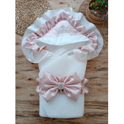 Yenidoğan Mehtap Lüks Kelebek Taç Nakışlı Bebek Battaniyesi Kundak Yenidoğan Mehtap Lüks Kelebek Taç Nakışlı Bebek Battaniyesi Kundak