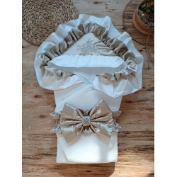 Yenidoğan Mehtap Lüks Kelebek Taç Nakışlı Bebek Battaniyesi Kundak Yenidoğan Mehtap Lüks Kelebek Taç Nakışlı Bebek Battaniyesi Kundak