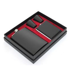 Paslanmaz Çelik 2 Shot Bardak Ve  Tabakalı Matara Seti Alk2670 Paslanmaz Çelik 2 Shot Bardak Ve  Tabakalı Matara Seti Alk2670