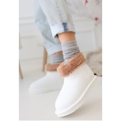 Mordi Beyaz Oval Burunlu Su Geçirmez İçi Kürklü Bot Mordi Beyaz Oval Burunlu Su Geçirmez İçi Kürklü Bot