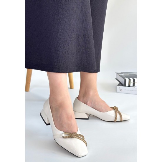 Estay Ten Rugan Topuklu Ayakkabı