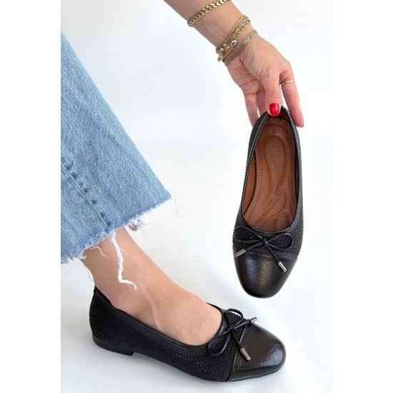 Etya Siyah Cilt Babet Ayakkabı