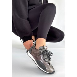 Ranu Platin Cilt Paraşüt Detaylı Bağcıklı Spor Ayakkabı Ranu Platin Cilt Paraşüt Detaylı Bağcıklı Spor Ayakkabı