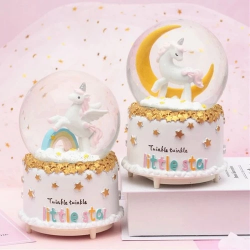 Unicorn Kar Küresi Orta Boy Unicorn Kar Küresi Orta Boy
